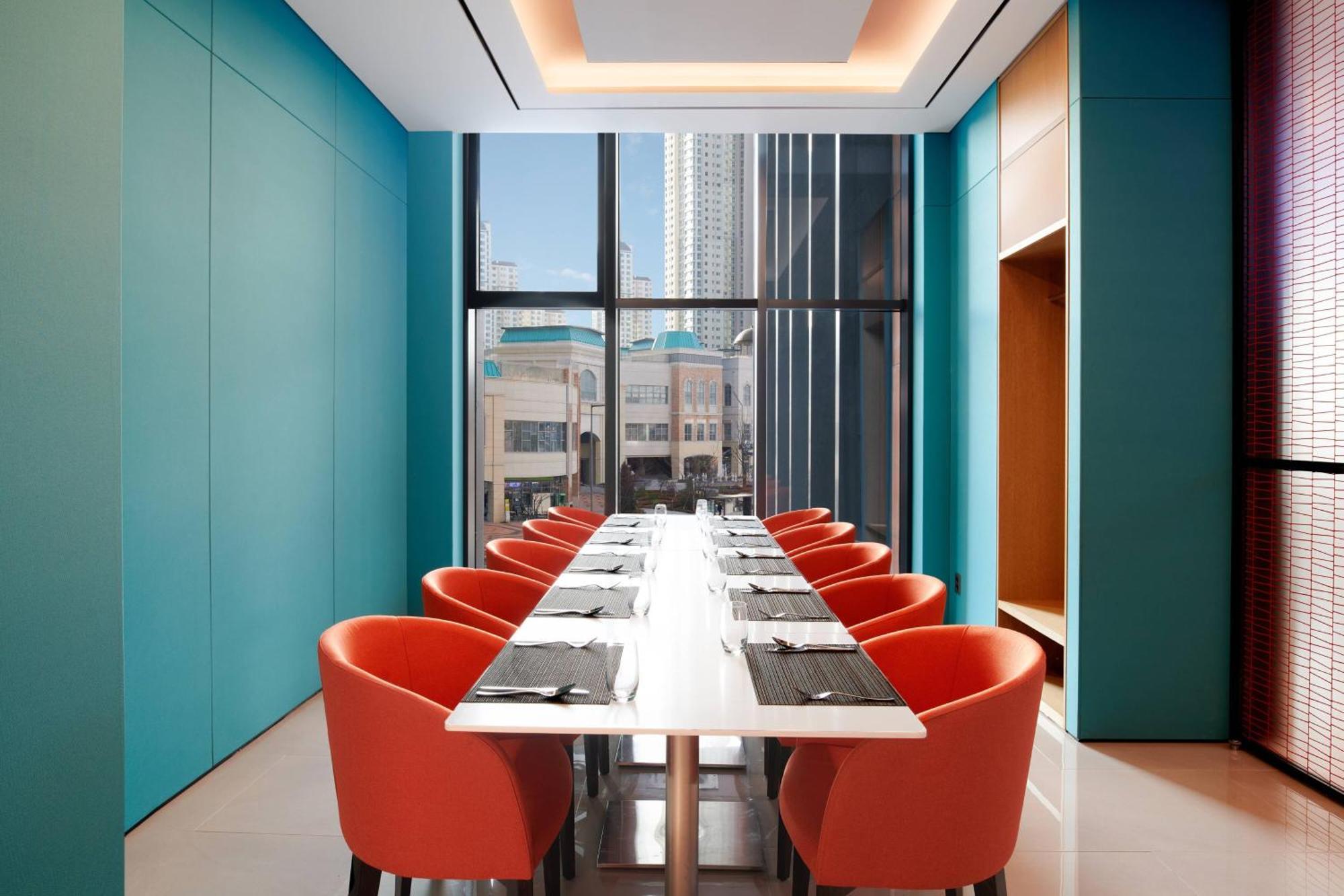 Courtyard By Marriott Suwon Hotel Eksteriør billede